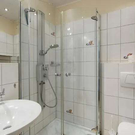 Apartment Trafalgar 125 *